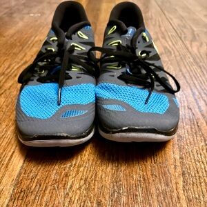 Men’s Nike Black and Neon Running Shoes Size 12